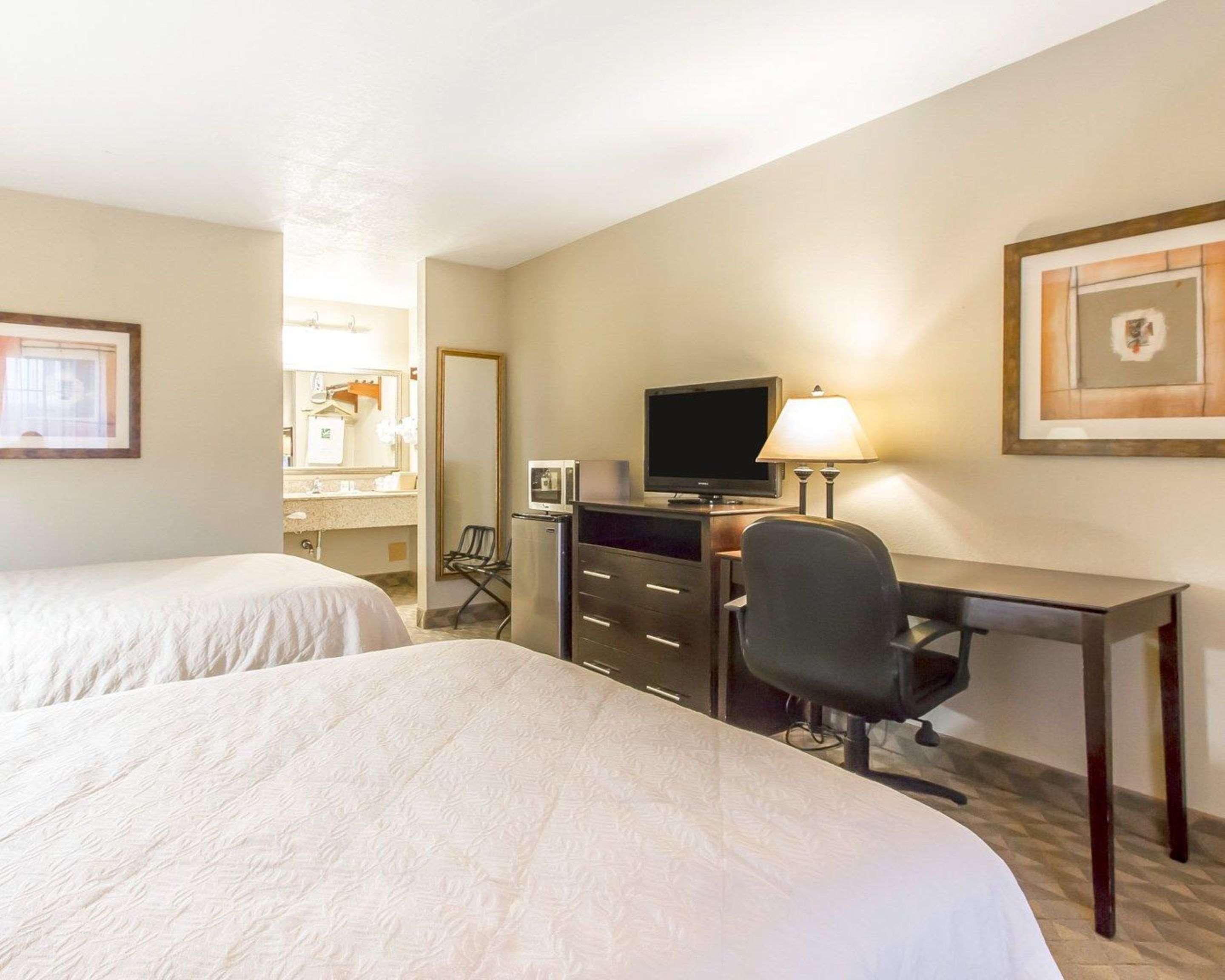 Quality Inn & Suites Greenville I-65 Εξωτερικό φωτογραφία