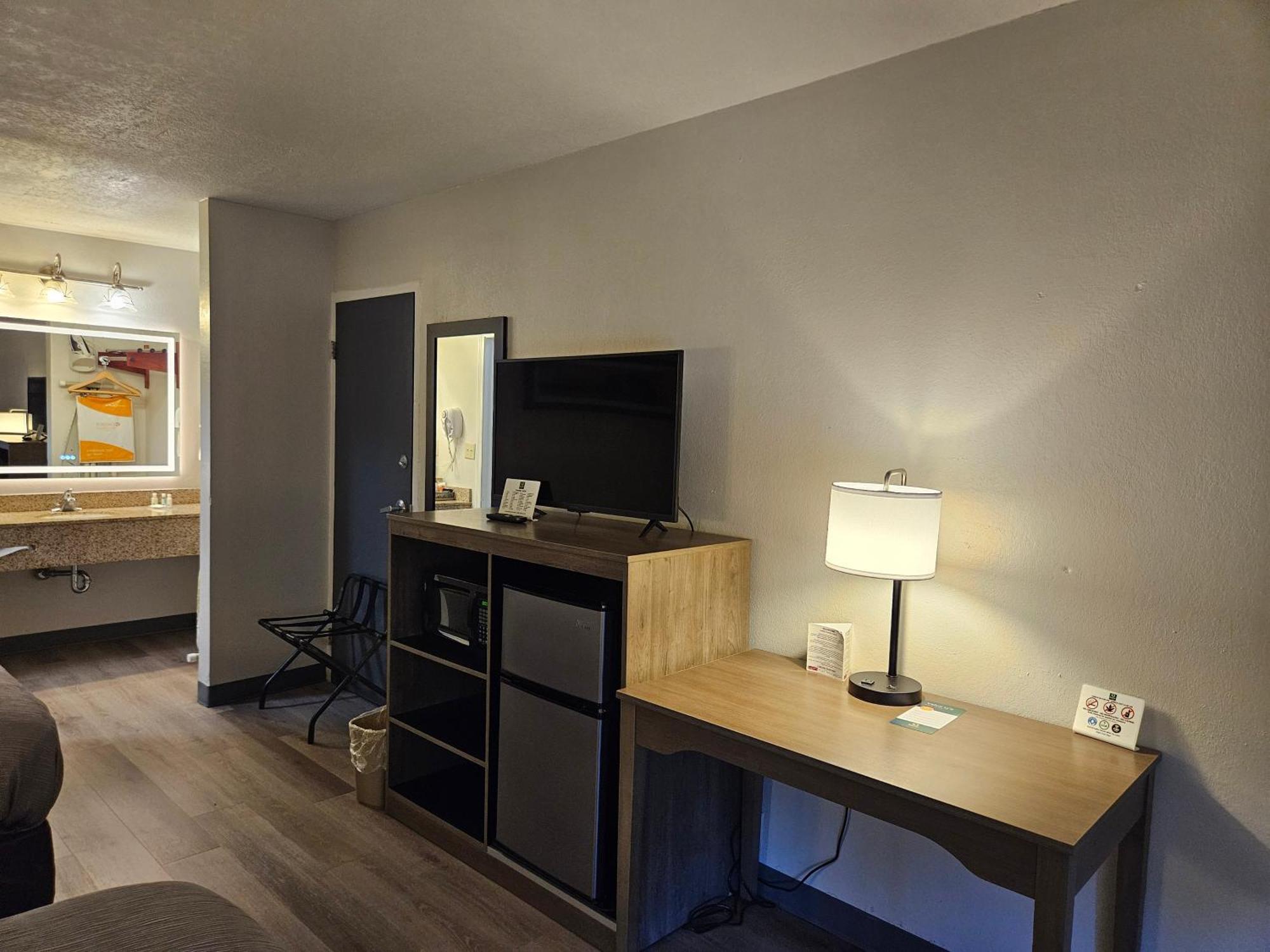 Quality Inn & Suites Greenville I-65 Εξωτερικό φωτογραφία