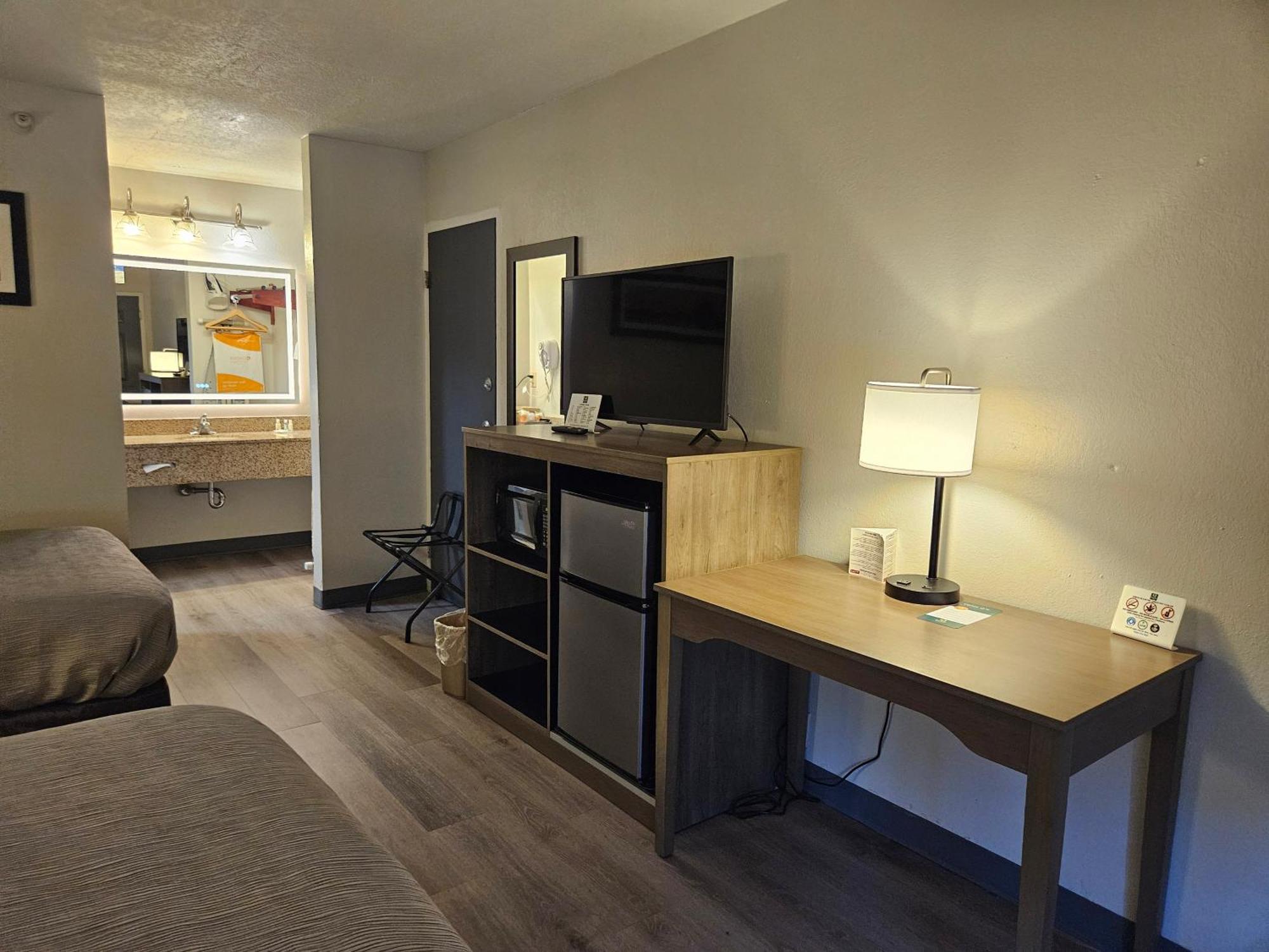 Quality Inn & Suites Greenville I-65 Εξωτερικό φωτογραφία