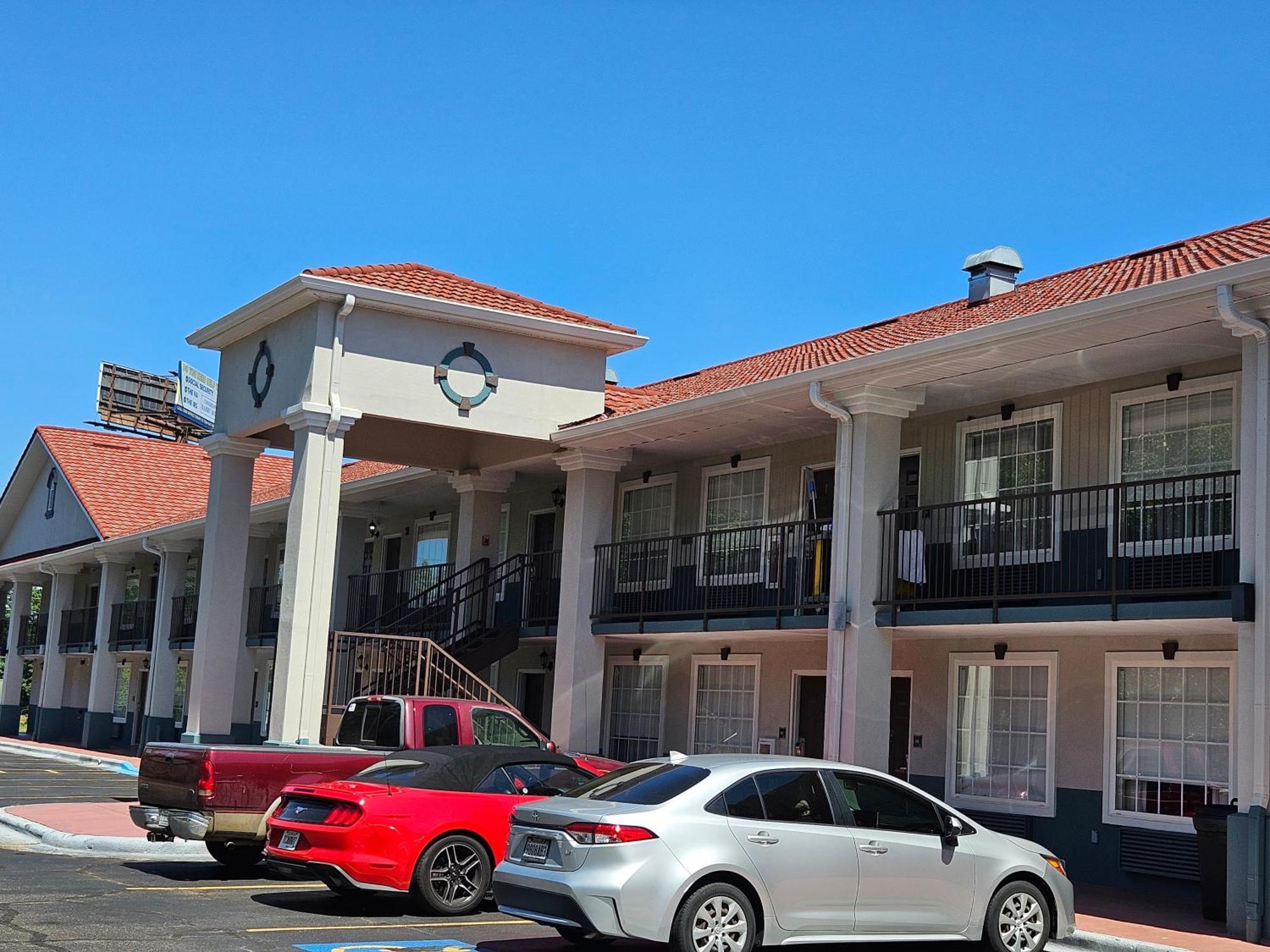 Quality Inn & Suites Greenville I-65 Εξωτερικό φωτογραφία