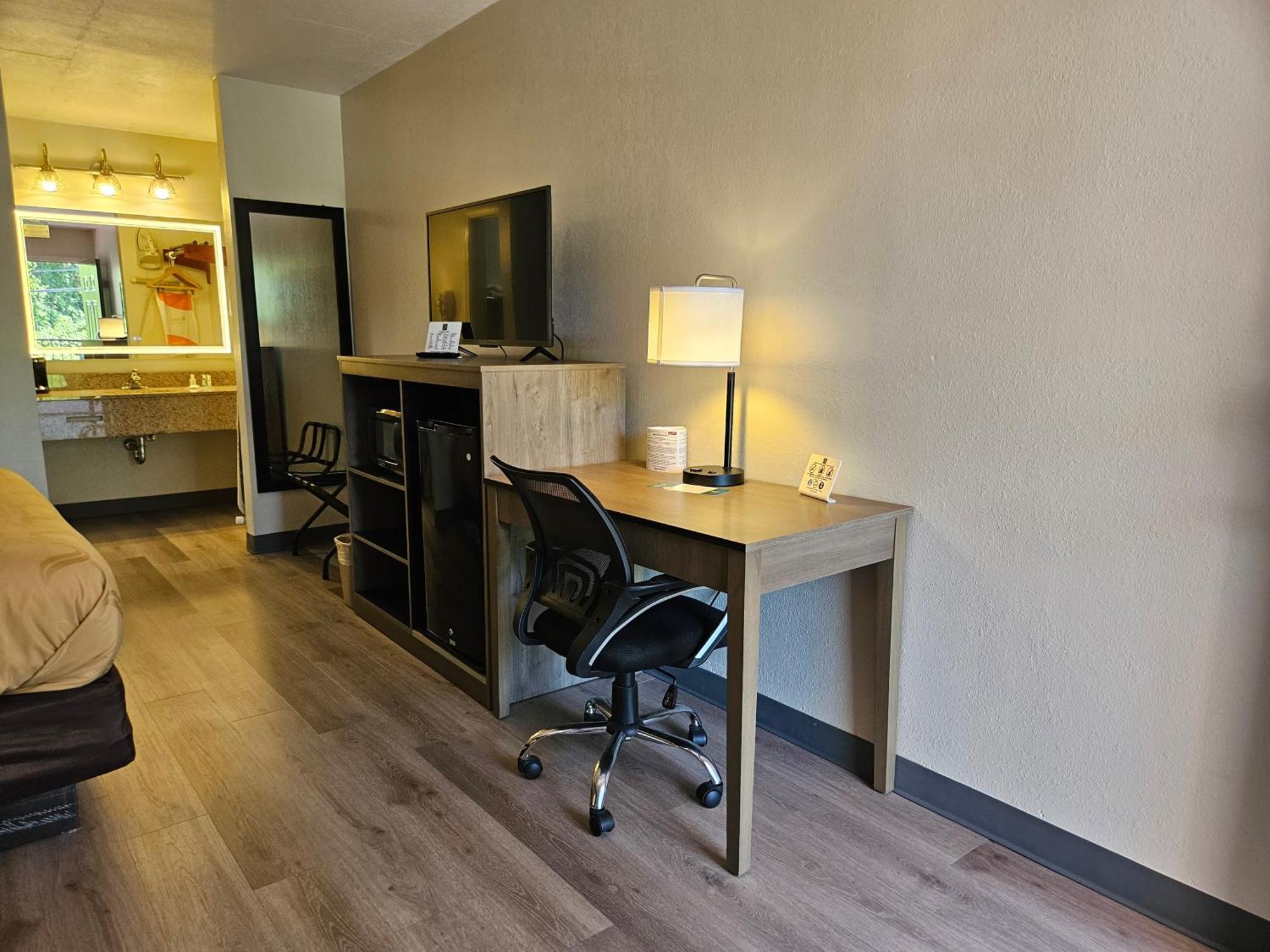 Quality Inn & Suites Greenville I-65 Εξωτερικό φωτογραφία